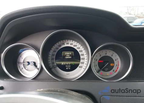 2013 Mercedes-Benz C 250 from USA, damaged, VIN WDDGJ4HB1DF981117